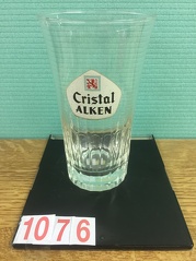 1076