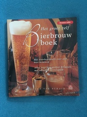 Het groot  zelf Bierbrouwboek